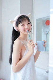 午夜成人